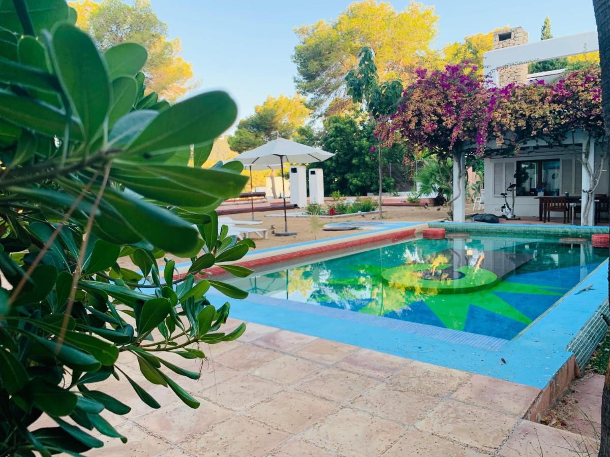 산타 에우랄리아 데 리오 Ibiza Paradise B&B 외부 사진