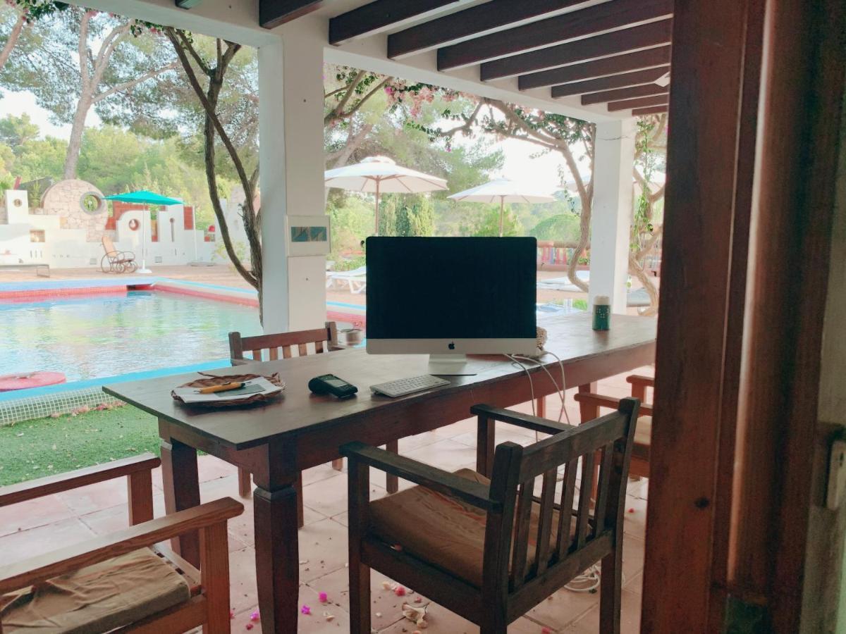 산타 에우랄리아 데 리오 Ibiza Paradise B&B 외부 사진