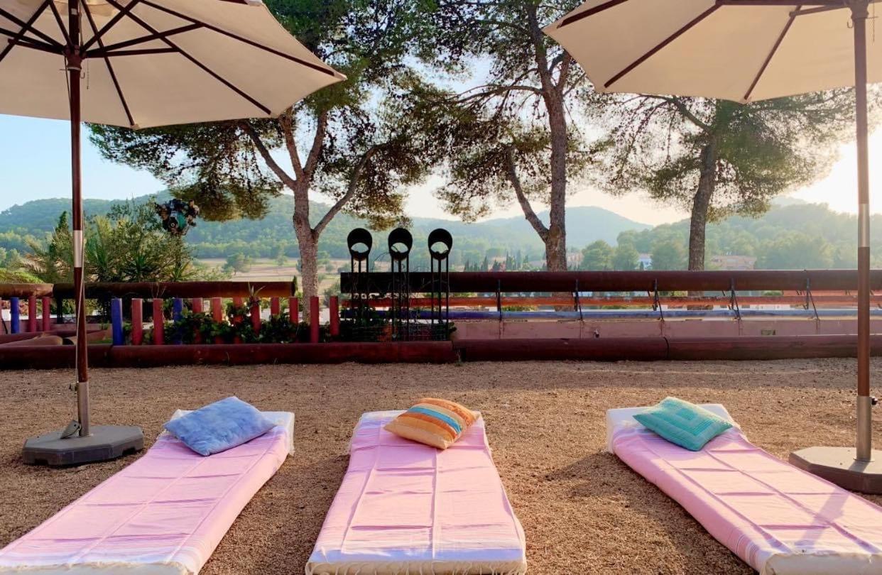 산타 에우랄리아 데 리오 Ibiza Paradise B&B 외부 사진