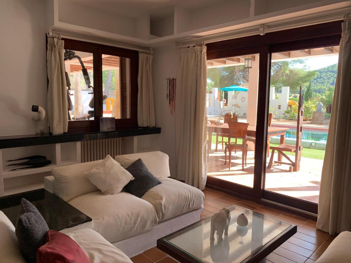 산타 에우랄리아 데 리오 Ibiza Paradise B&B 외부 사진