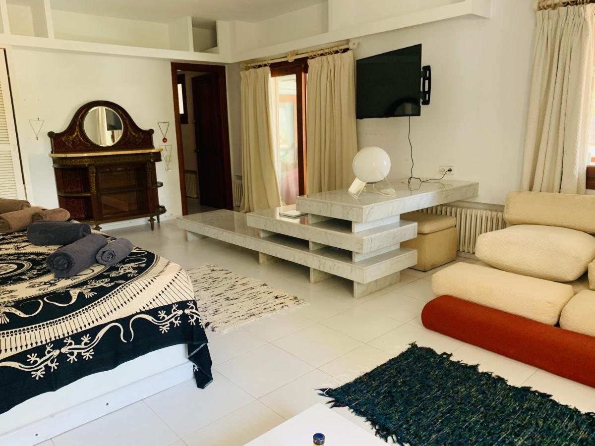 산타 에우랄리아 데 리오 Ibiza Paradise B&B 외부 사진